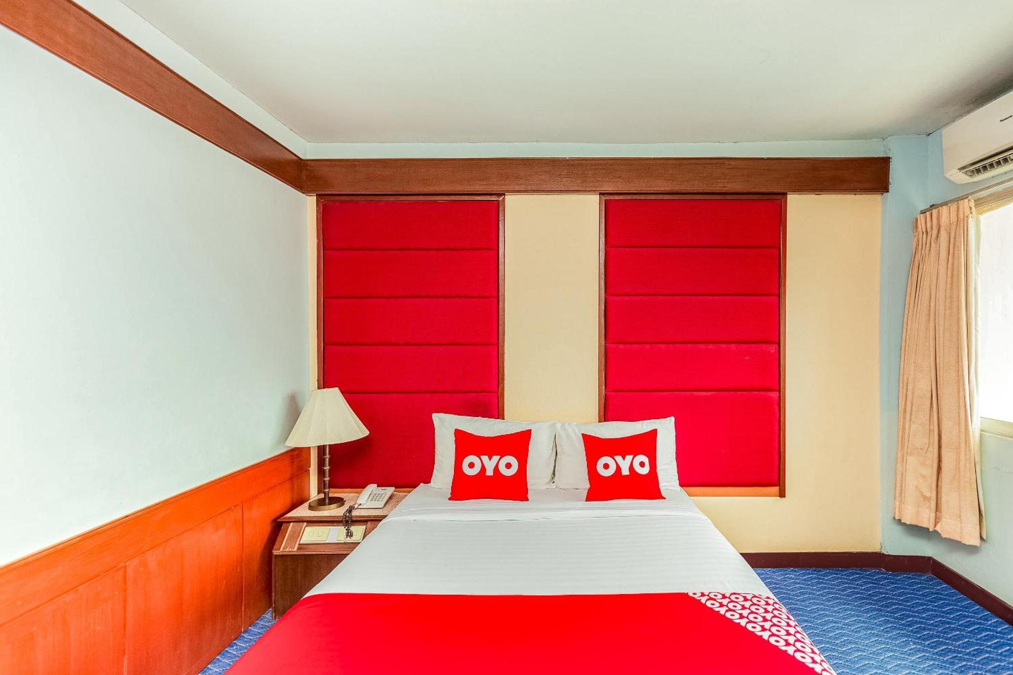 Oyo 441 Grand Thara Hotel Surat Thani Luaran gambar