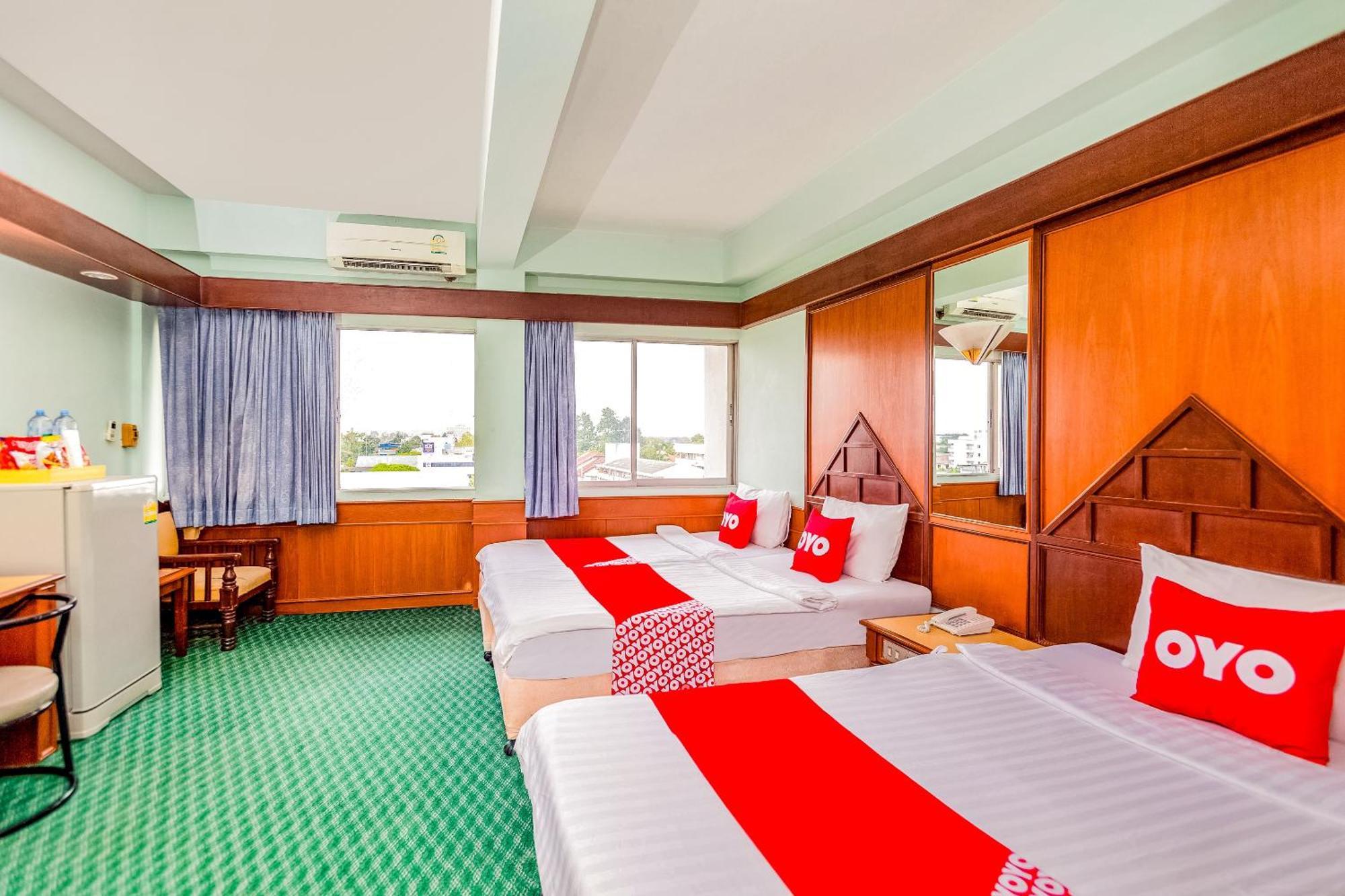 Oyo 441 Grand Thara Hotel Surat Thani Luaran gambar