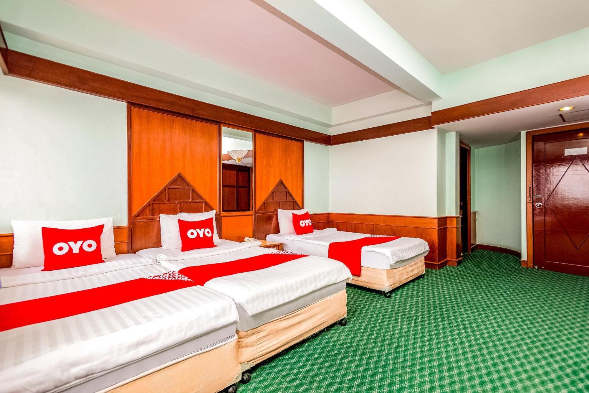 Oyo 441 Grand Thara Hotel Surat Thani Luaran gambar