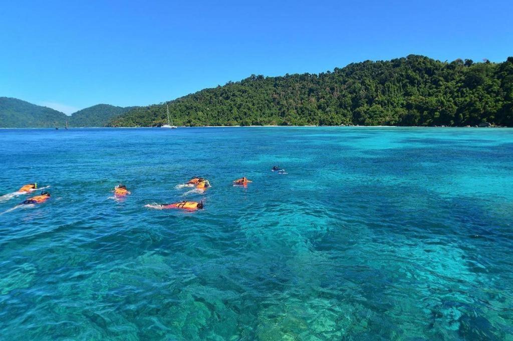 Oyo 441 Grand Thara Hotel Surat Thani Luaran gambar