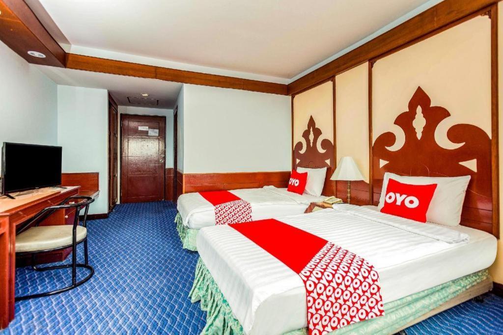 Oyo 441 Grand Thara Hotel Surat Thani Luaran gambar